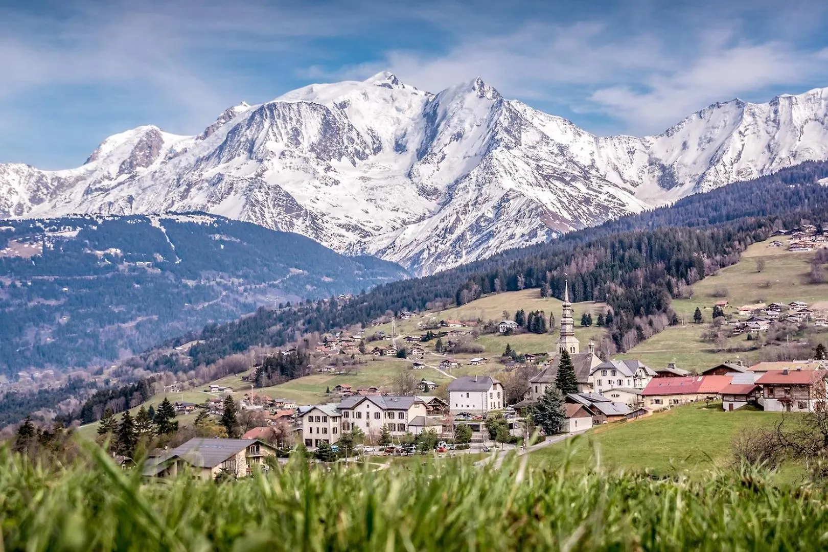 Apartment Midi Loft - A Central Chamonix Mountain Haven