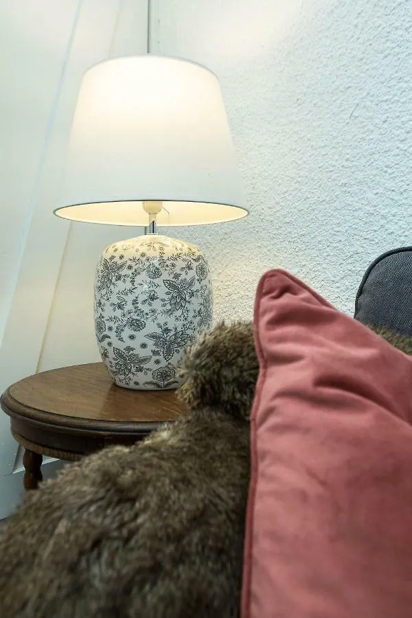 Apartment Midi Loft - A Central Chamonix Mountain Haven 0*,