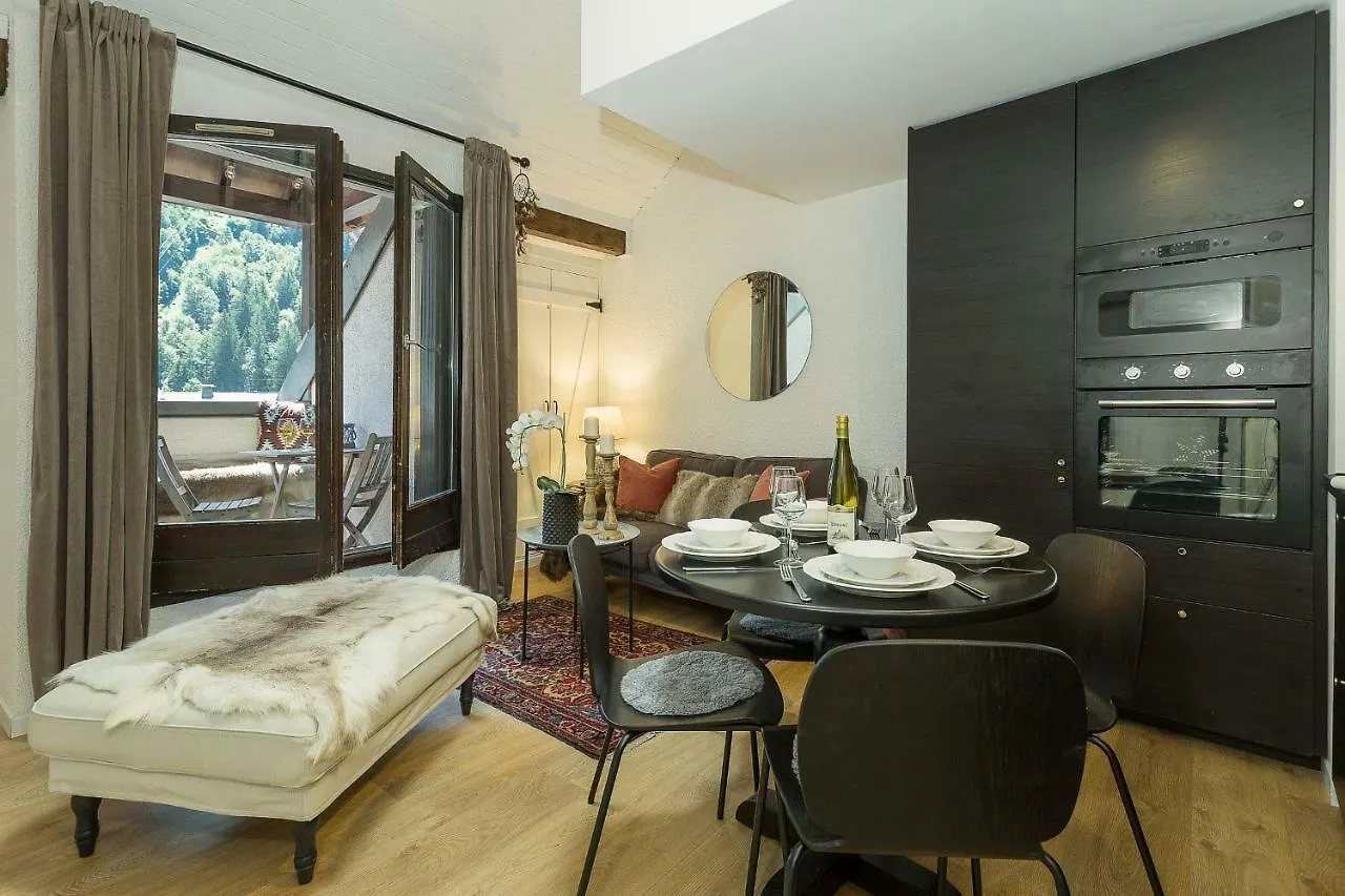 Apartment Midi Loft - A Central Chamonix Mountain Haven France